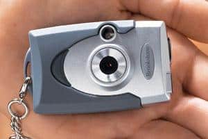 digital-camera-keychain1.JPG