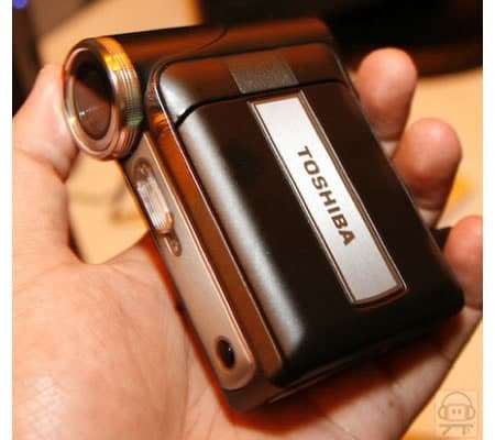 toshiba-camileo-pro.jpg