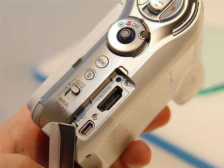 Panasonic HDC-SD7 2