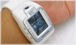 hyunday w 100 watch phone1