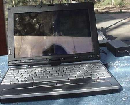 fujitsup1630.jpg
