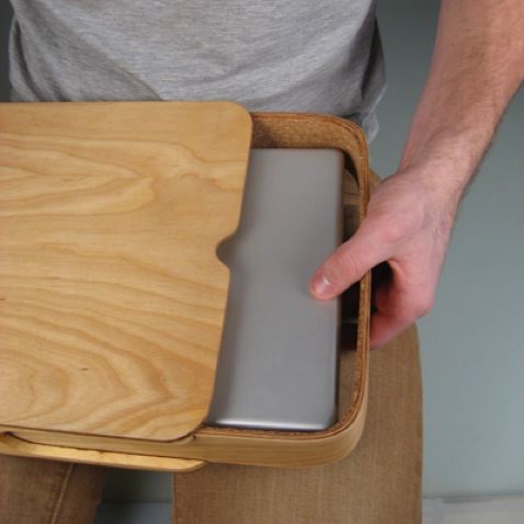 Ply Laptop Case, funda de madera para portátil