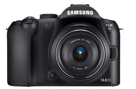 Samsung_NX10_frontal